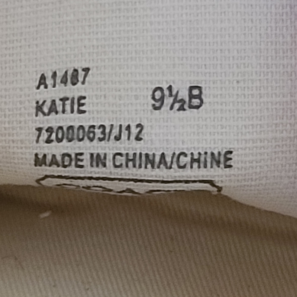COACH Katie Slip-On Sneakers - Cream and Brown Logo No Lace (Elastic) Size 9.5B - Picture 14 of 14